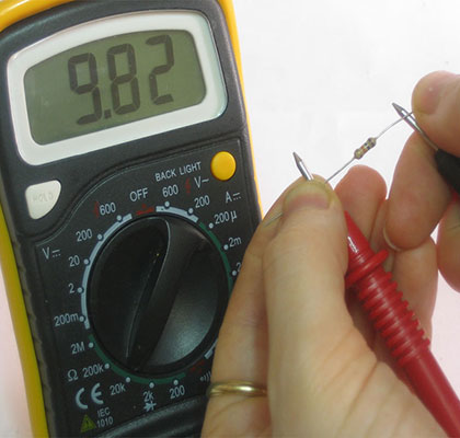 Как проверить резистор на исправность с помощью мультиметра